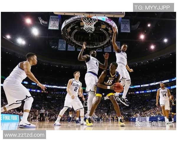 2017年火箭队与勇士队激战回顾：经典对决与精彩瞬间的深度解析