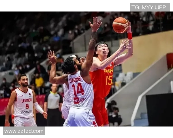 中国国家蓝球队迎战美国队决战篮球巅峰展现实力与激情